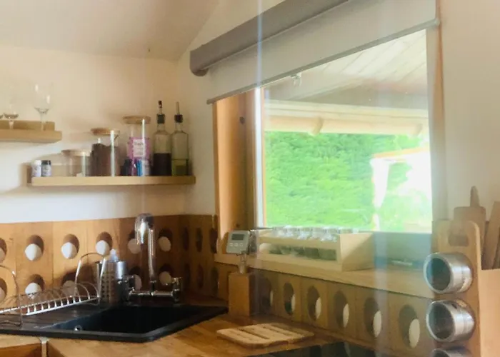 La Romance בקתה *